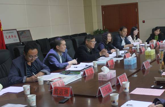 協(xié)調(diào)對(duì)接，有序推進(jìn)保稅物流中心項(xiàng)目建設(shè)